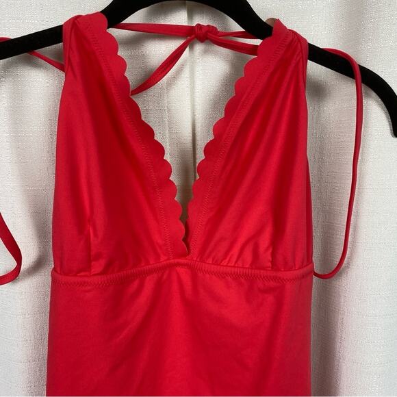 J.Crew Coral Scalloped V Neck One Piece Swimsuit Sz.8 - Picture 6 of 16